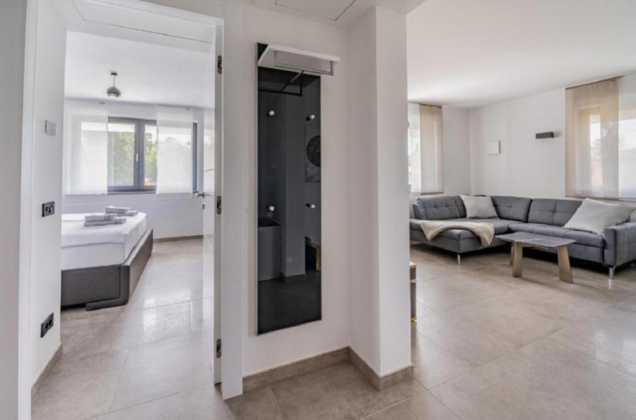 Baden Apartment *