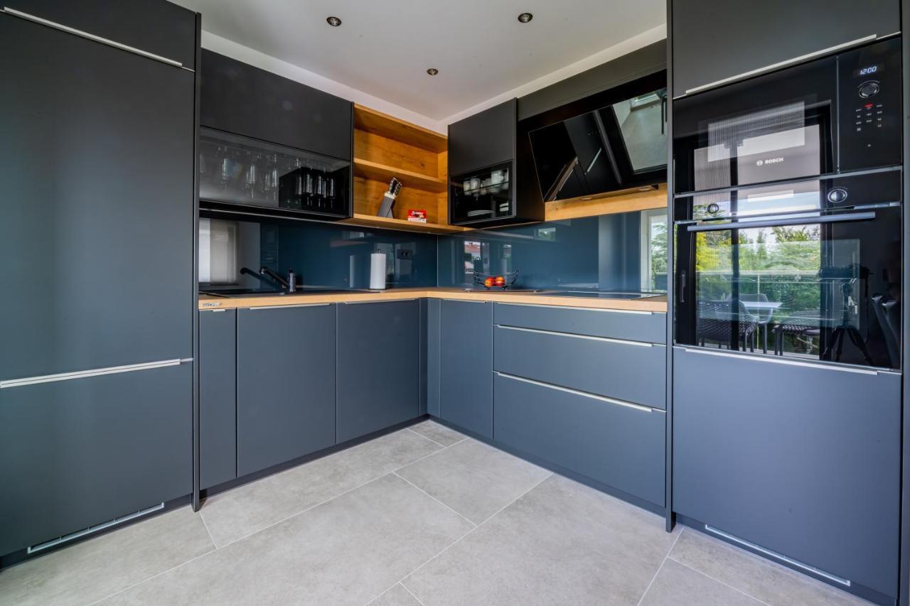 Baden Apartment *